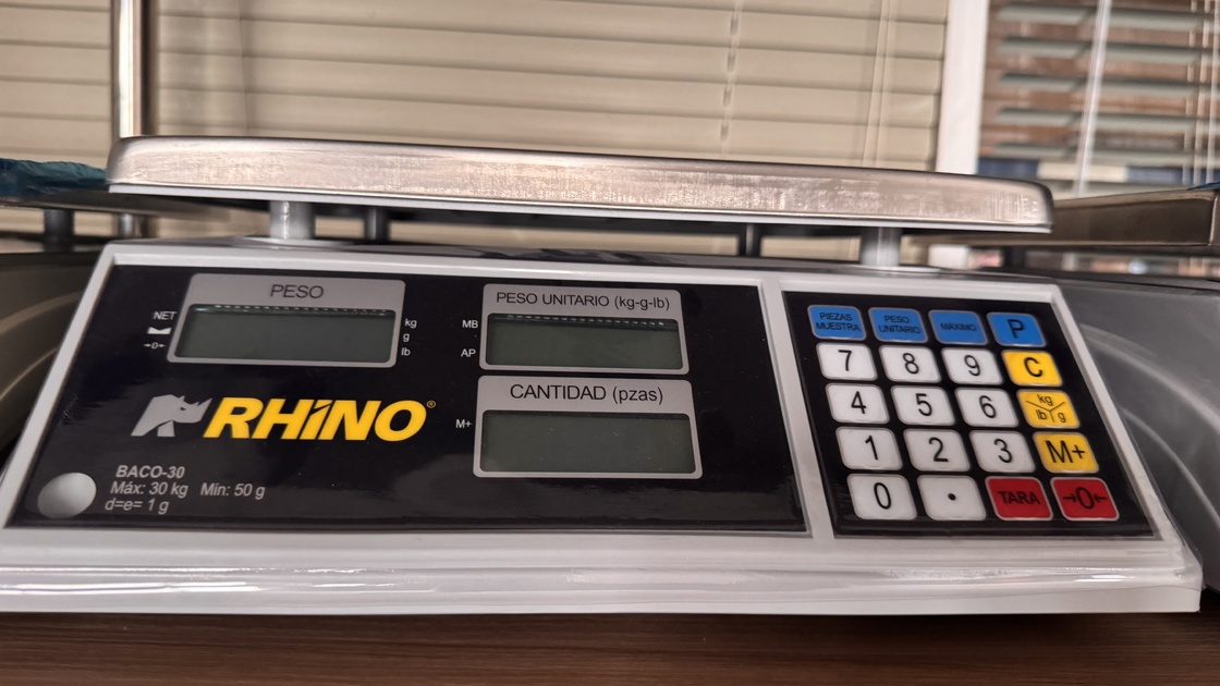 Silver Digital Weighing Scale with 22mm Height and Auto Switch-off Function